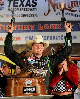 Kyle Busch Wins NRA 500 at Texas